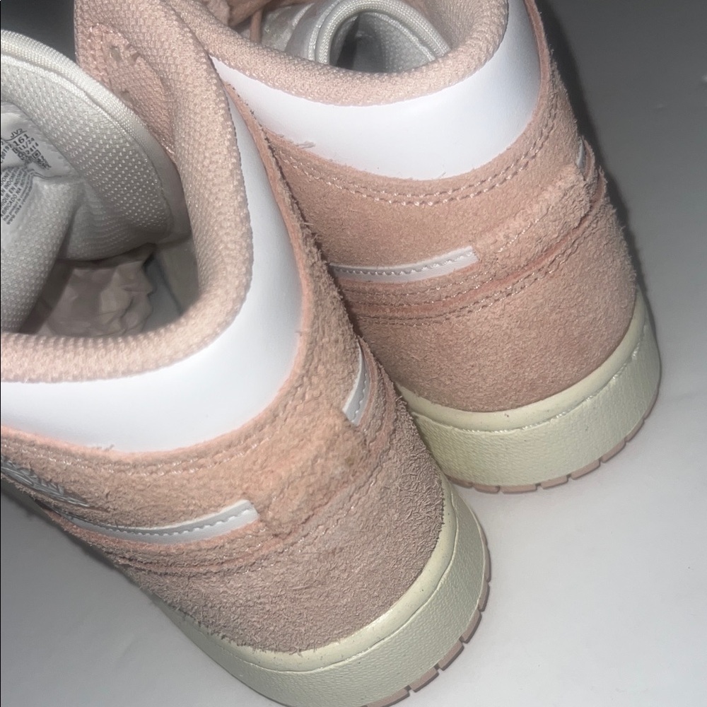 Nike Air Jordan 1 Mid Pink & White Suede 5.5Y - Picture 7 of 9
